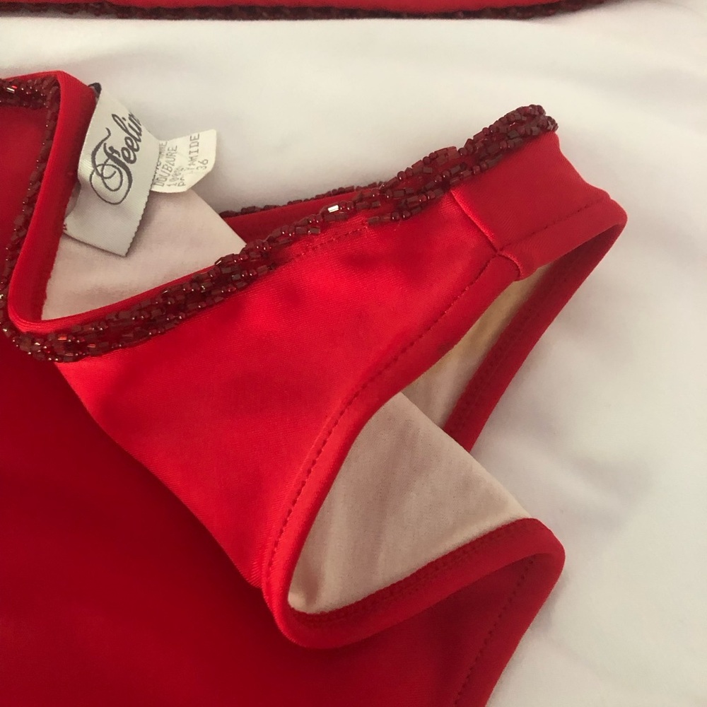 Red Sequin Intimate Set - Picture 9 of 12